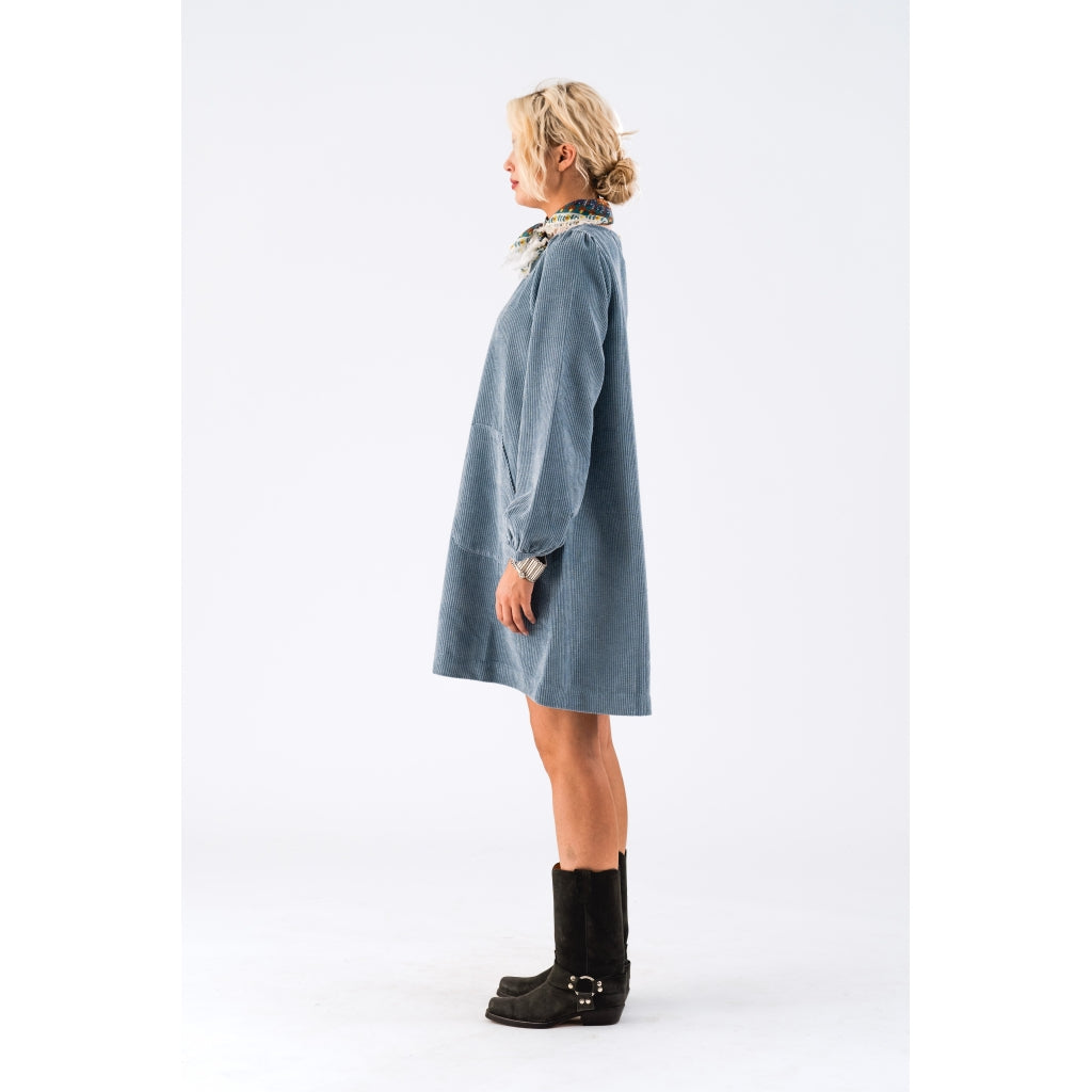 Carla Short Dress Dusty Blue