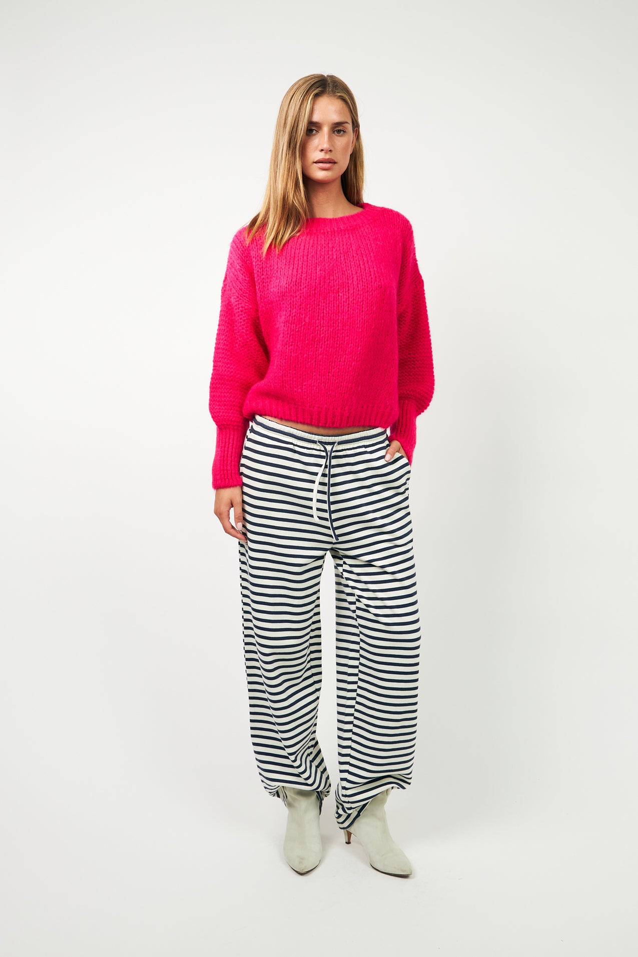 Isolde Knit Jumper Neon Pink