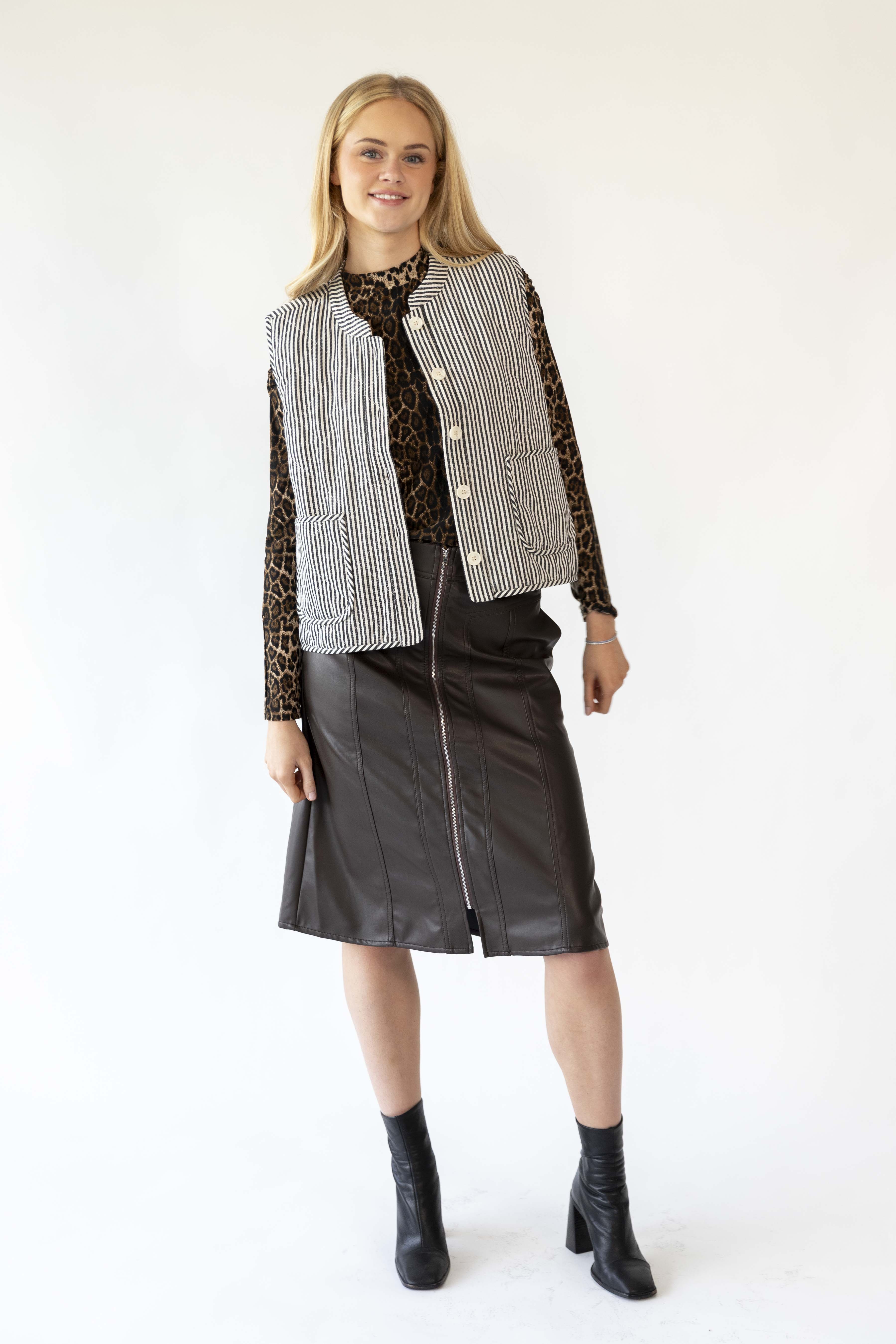 Cairo Vest Black Stripe