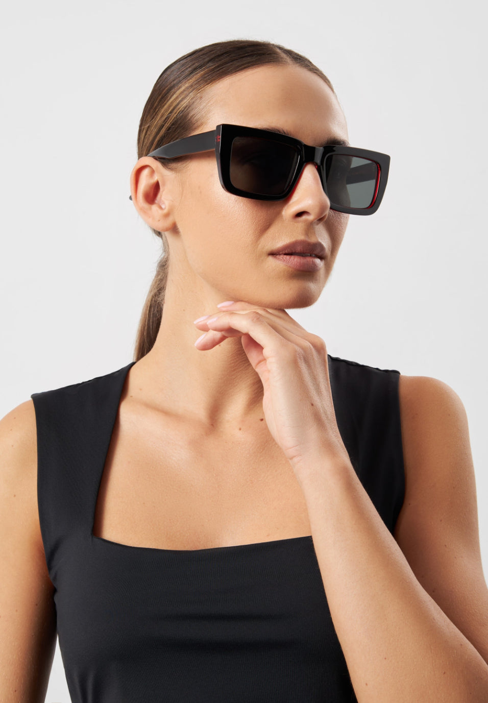 Palazzo Black & Red